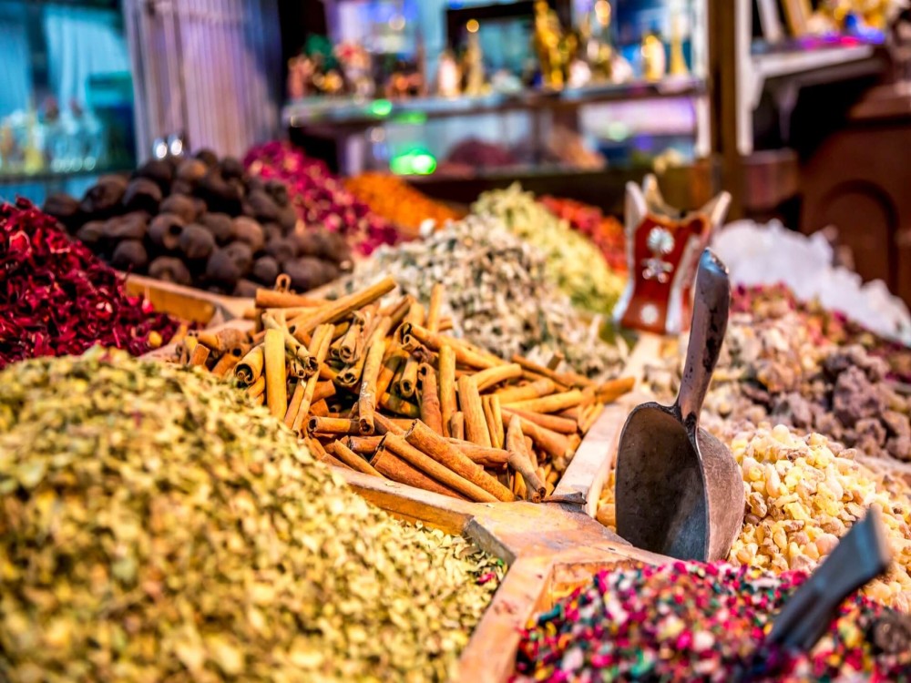 Pak Klong Talad Flower Market