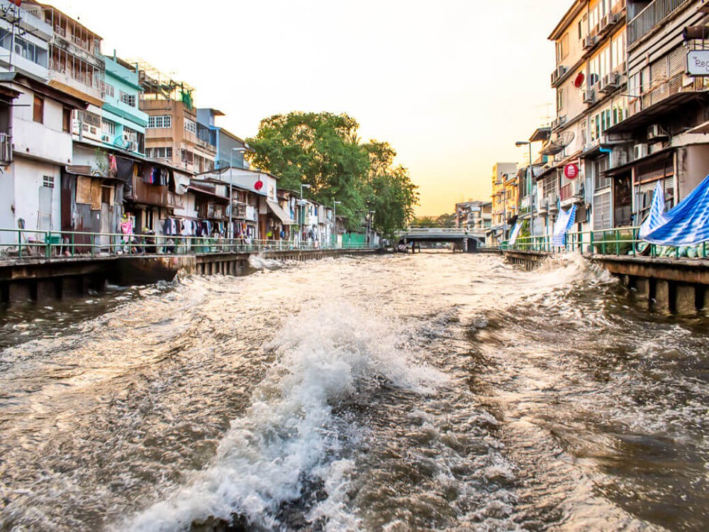 Khlong Saen Saep