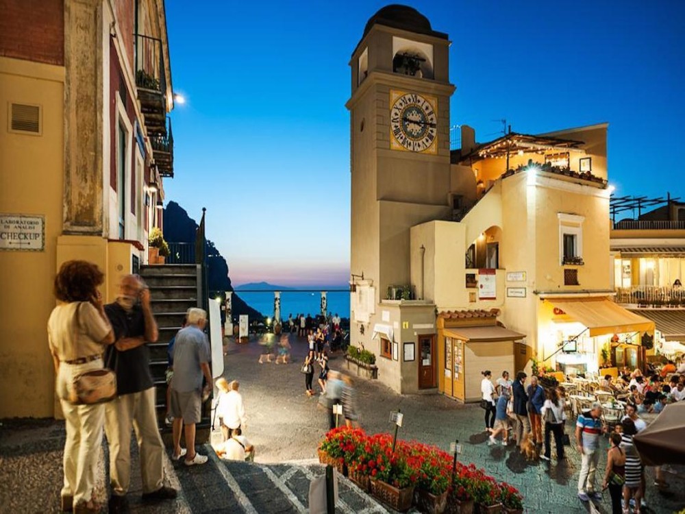 Piazzetta (Piazza Umberto I)