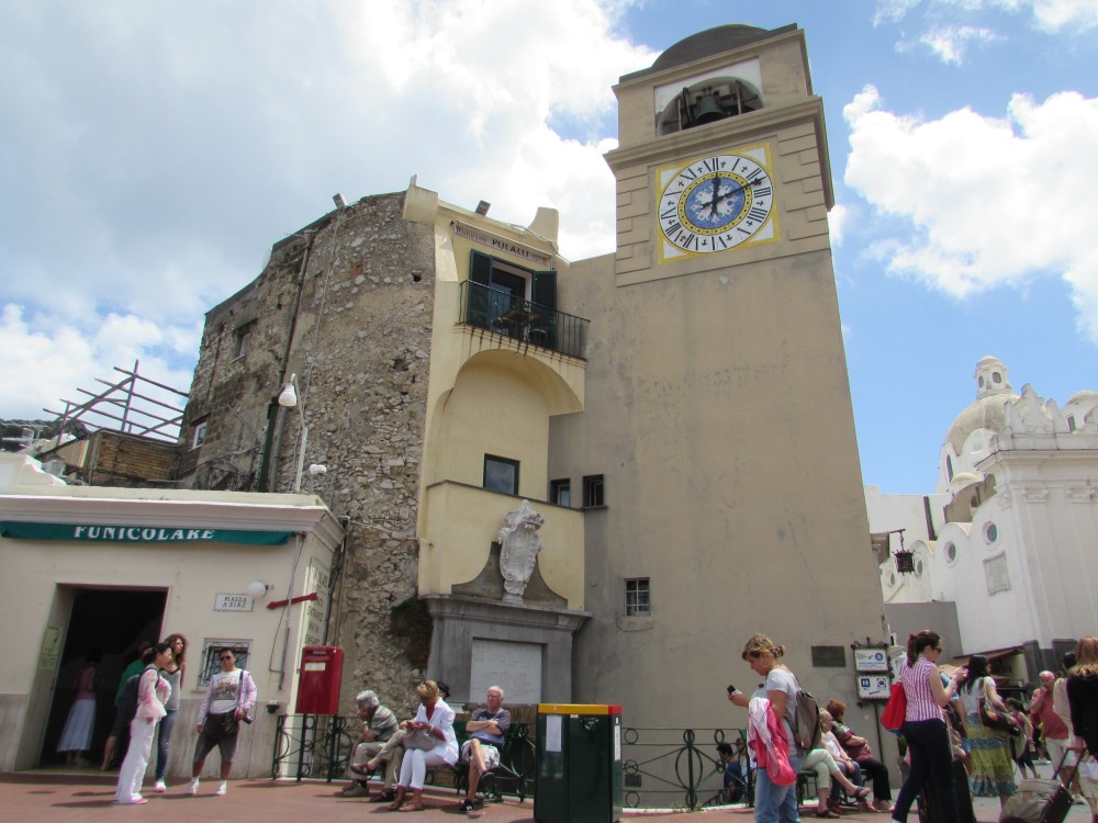 Piazzetta (Piazza Umberto I)