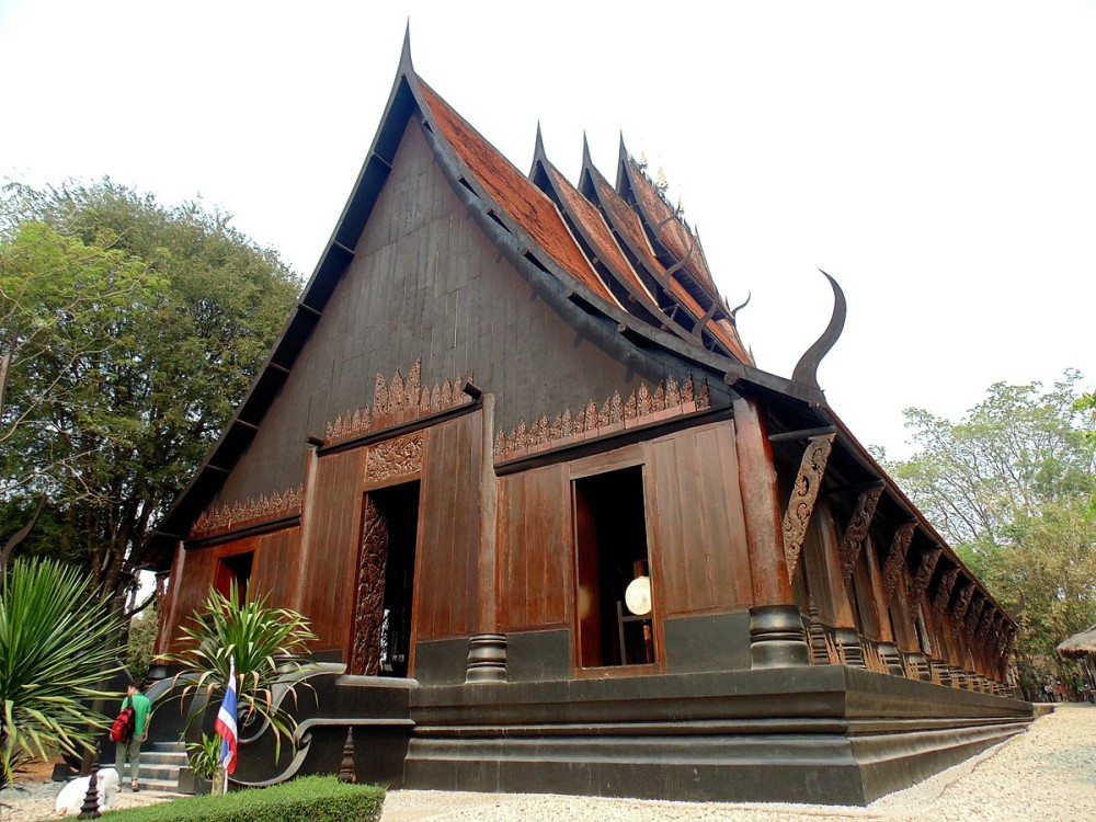 Artist House at Klong Bang Luang (Baan Silapin) 