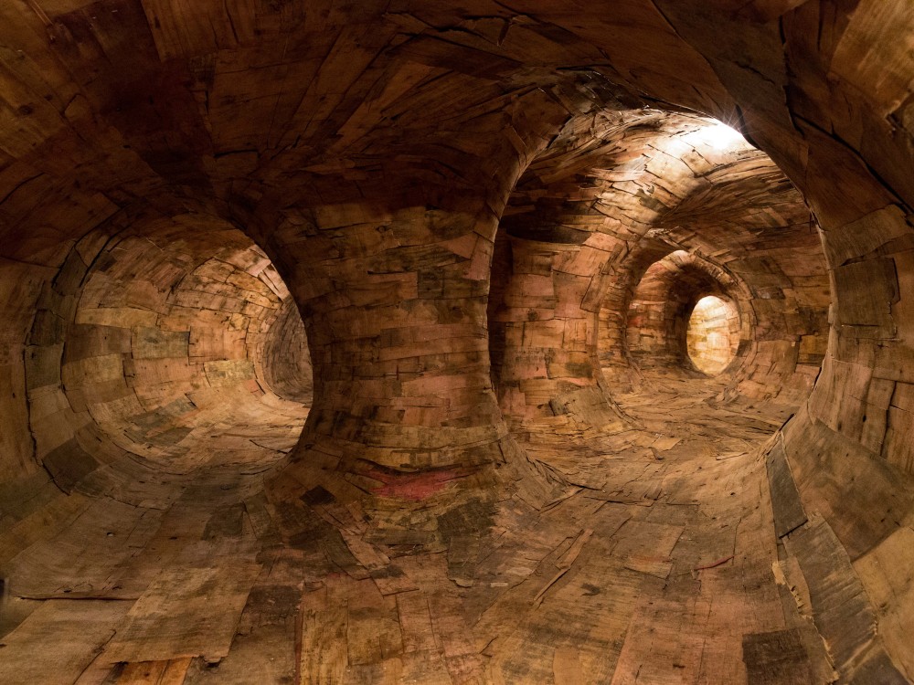 Tunnel Temple