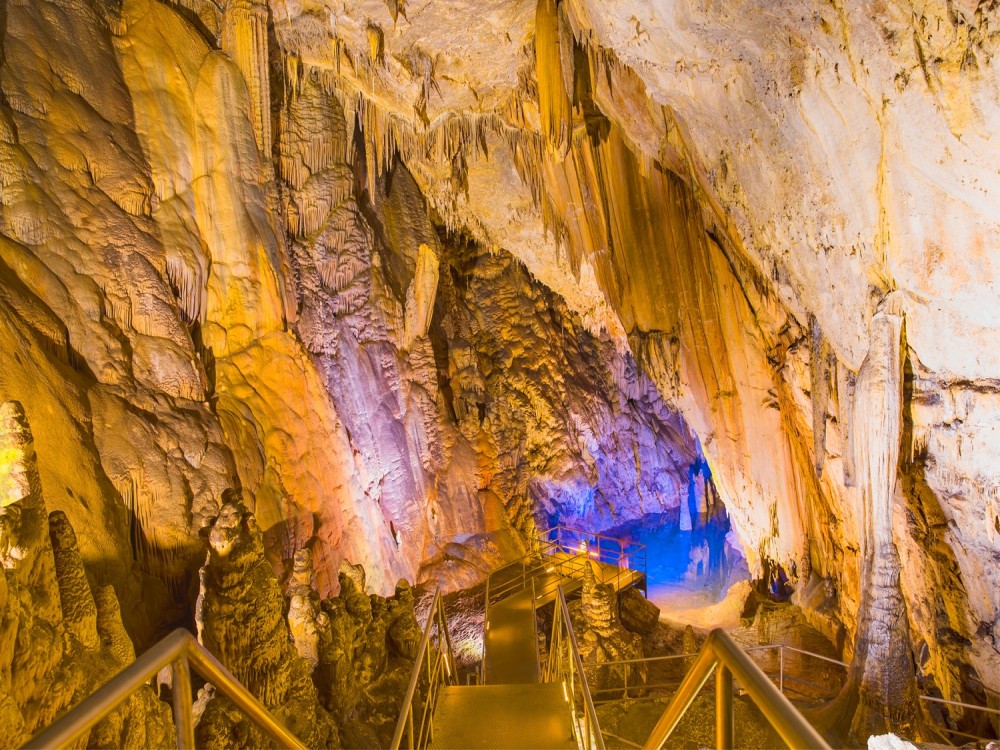 Dim Cave