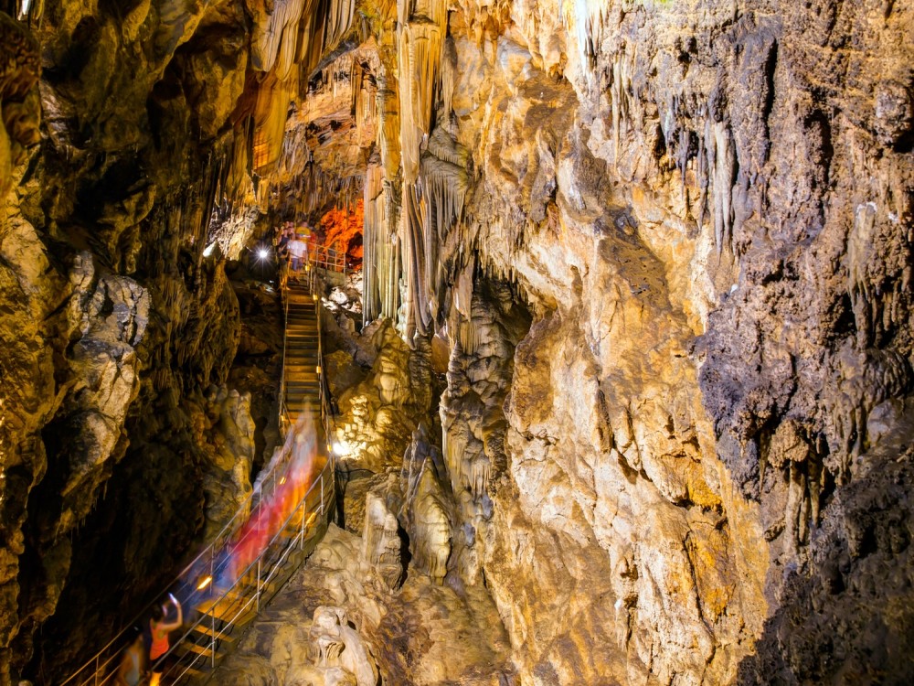 Dim Cave