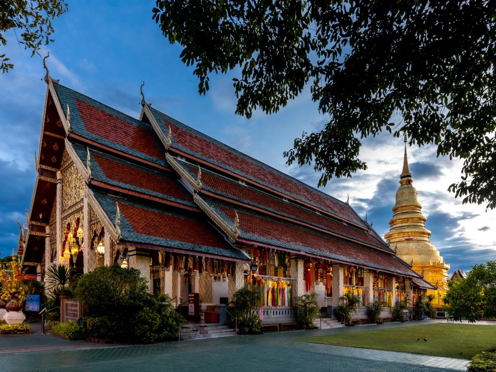 Wat Phra That Hariphunchai 