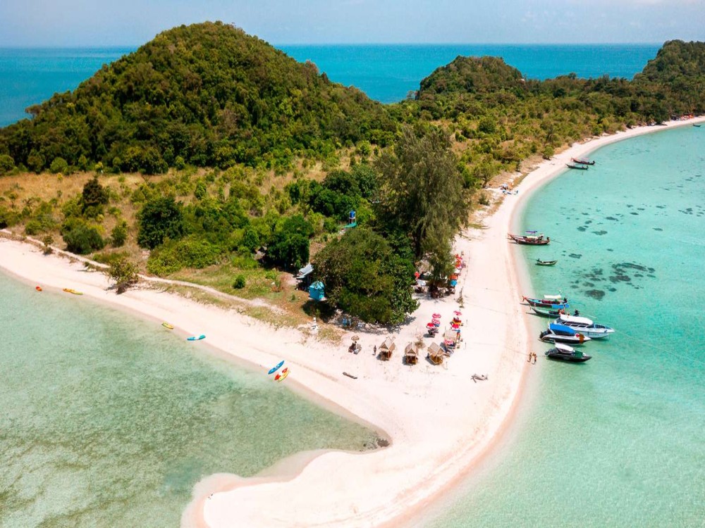  Koh Tan