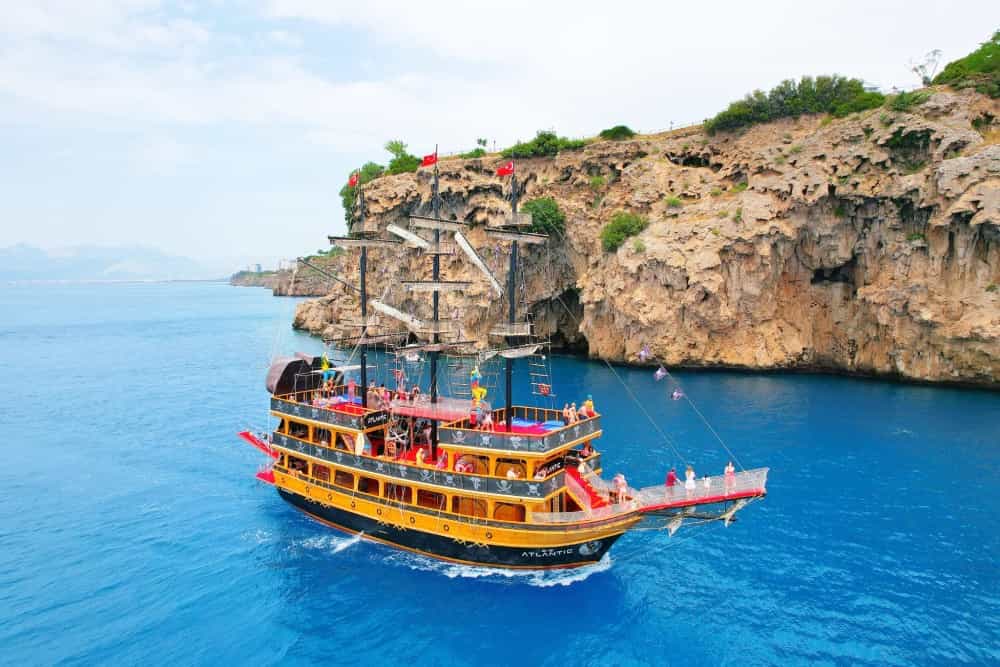 Antalya: Lara Pirate Boat Trip w/Unlimited Soft Drinks, Lunch & Hotel Transfer | ®ExcursionMania