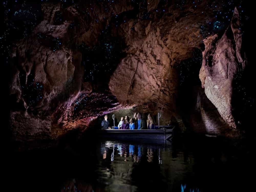 Te Anau Glowworm Caves
