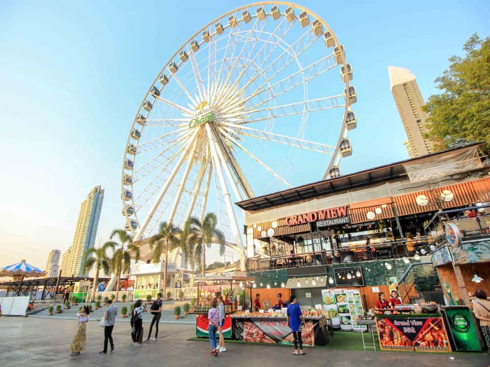 Asiatique The Riverfront