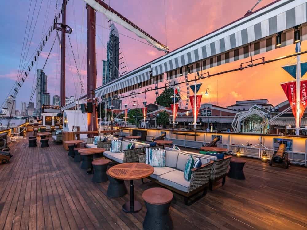 Asiatique The Riverfront