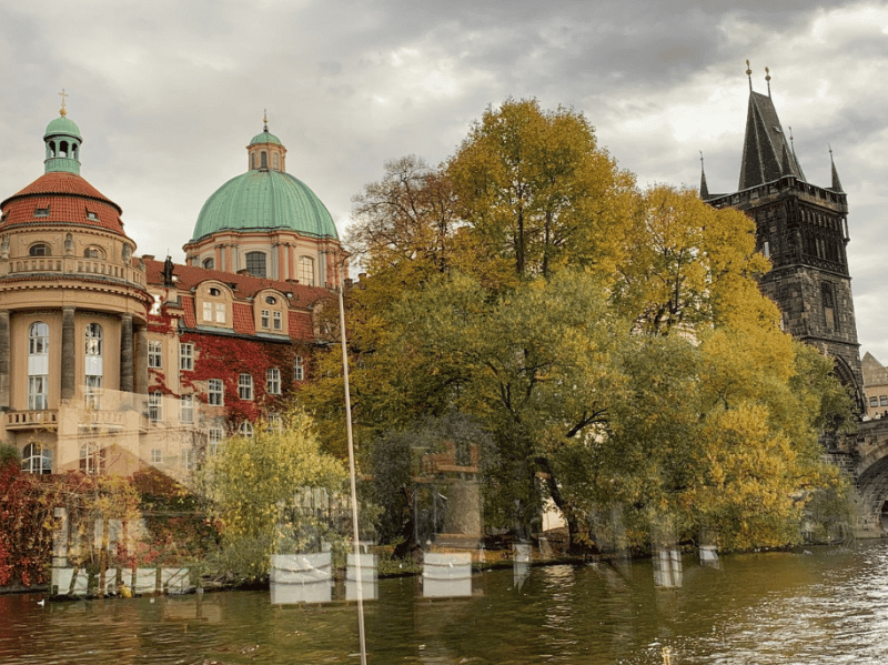 Prague : Best of Prague: Private City Walking Tour Boat Cruise and Czech Lunch | ®ExcursionMania