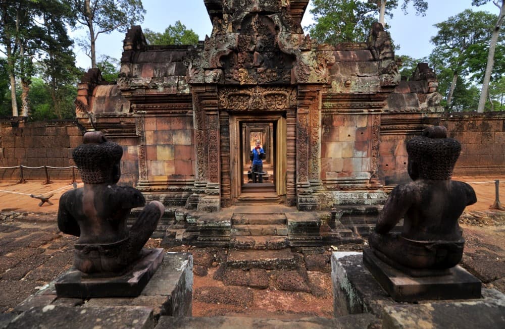 Siem Reap: Private Phnom Kulen & Angkor Wat 2-Day Tour | ®ExcursionMania