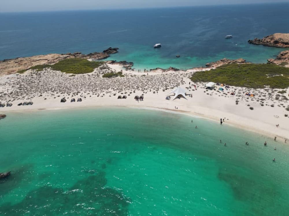 Daymaniat Islands Snorkeling Trip | ®ExcursionMania