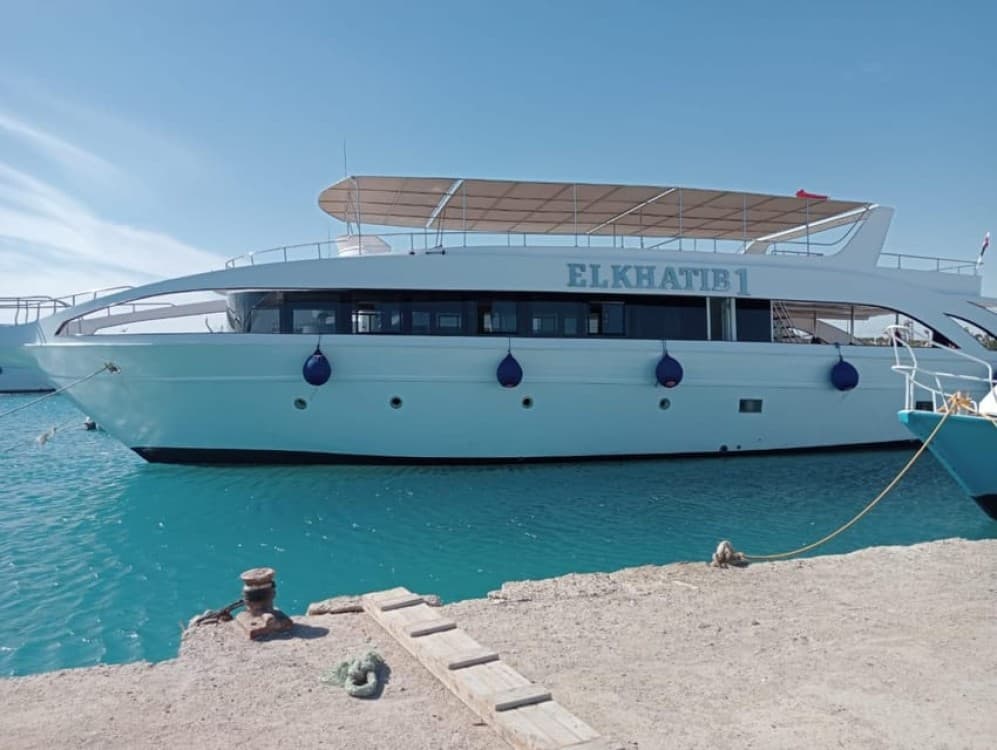 Hurghada: Orange Bay Day Trip with Water Sports and Lunch | ®ExcursionMania
