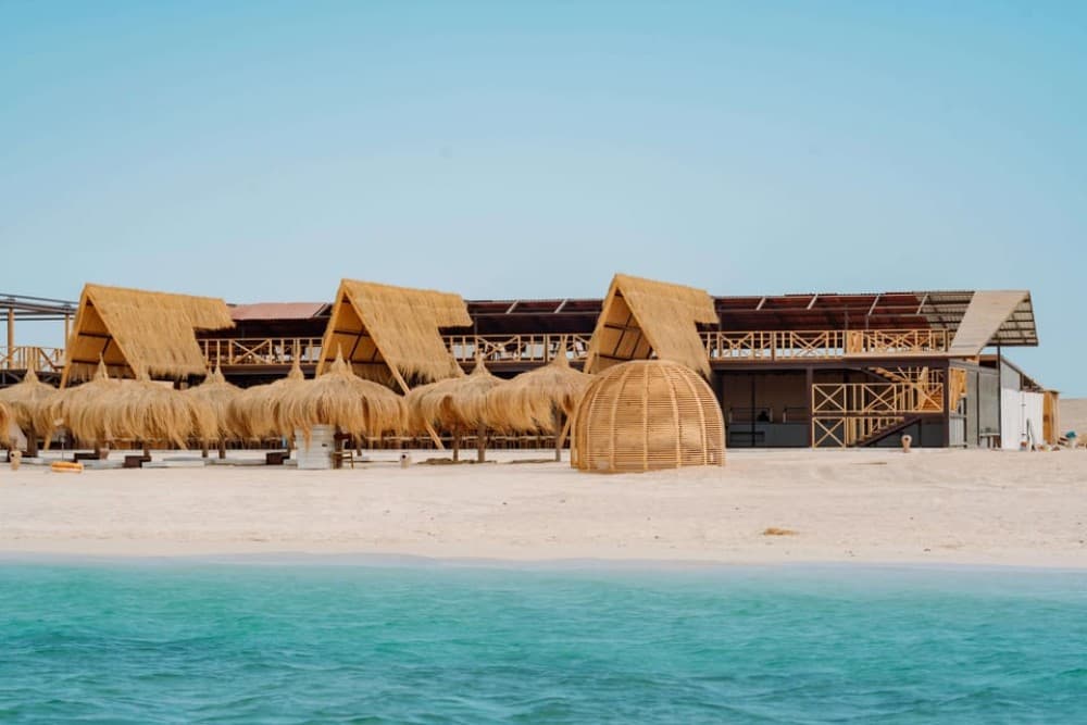 Hurghada: Snorkeling Cruise to Eden Island with Lunch | ®ExcursionMania
