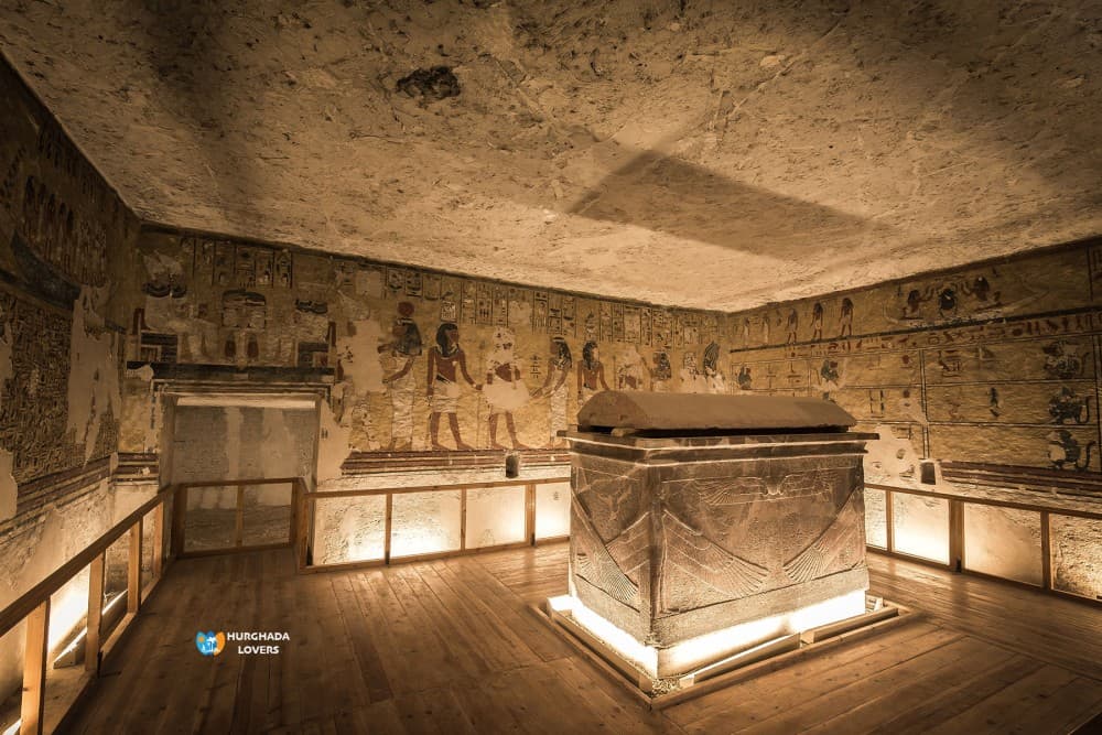 Luxor: Skip-the-Line Valley of the Kings Tombs QR Ticket | ®ExcursionMania