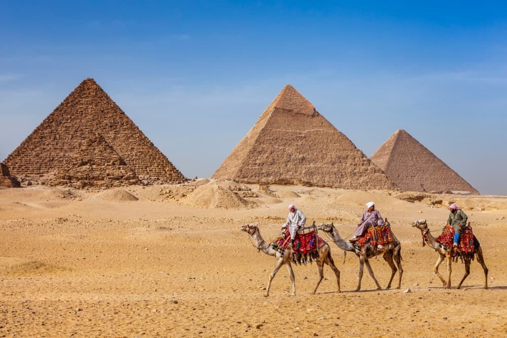 All-inclusive private Trip Pyramids Sphinx Camel VIP Lunch | ®ExcursionMania