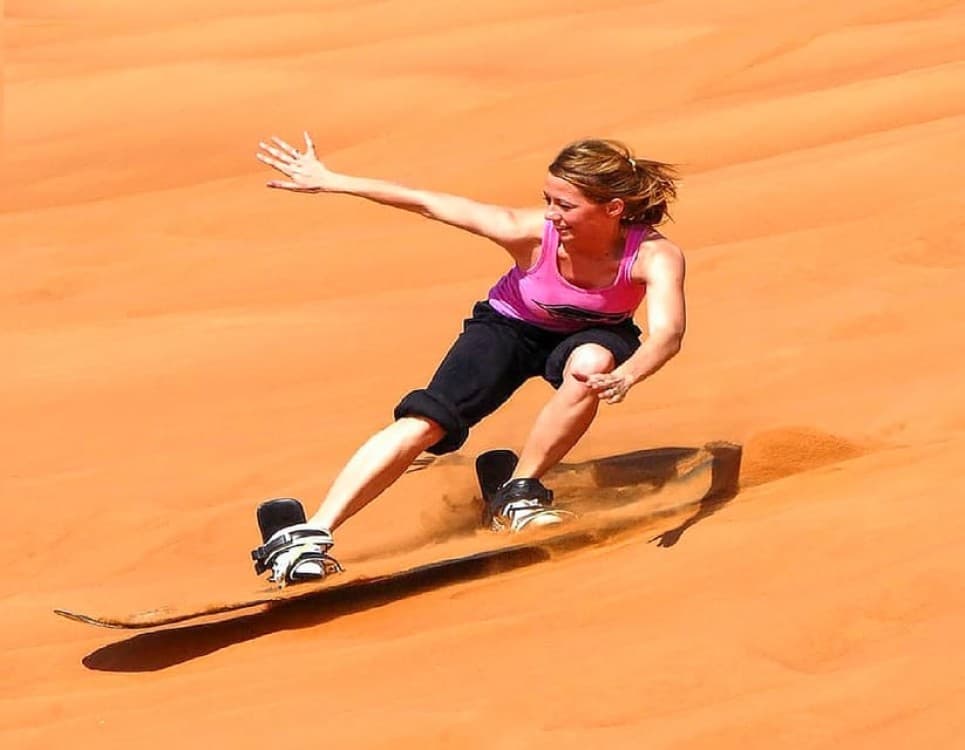 Dubai: Safari Quad Bike Camel Ride and Buffet Dinner | ®ExcursionMania