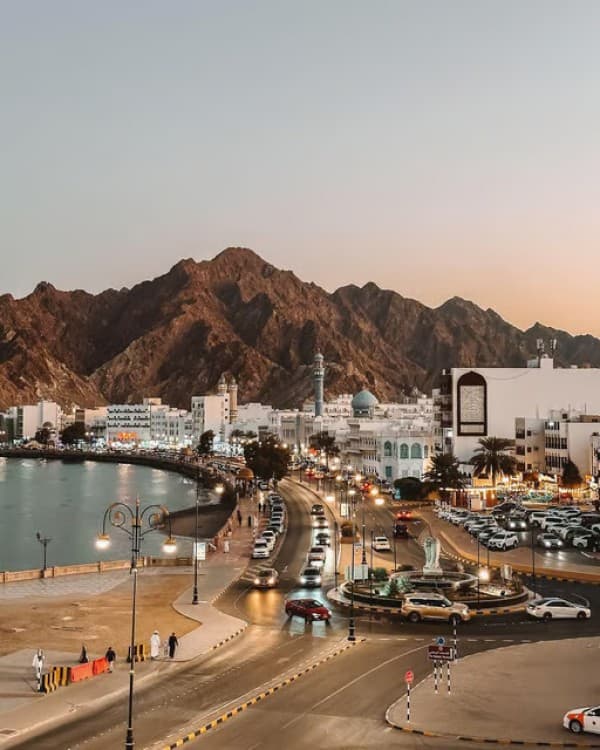 Muscat: City Tour of Grand Mosque Old Souqs Museum & Fort | ®ExcursionMania