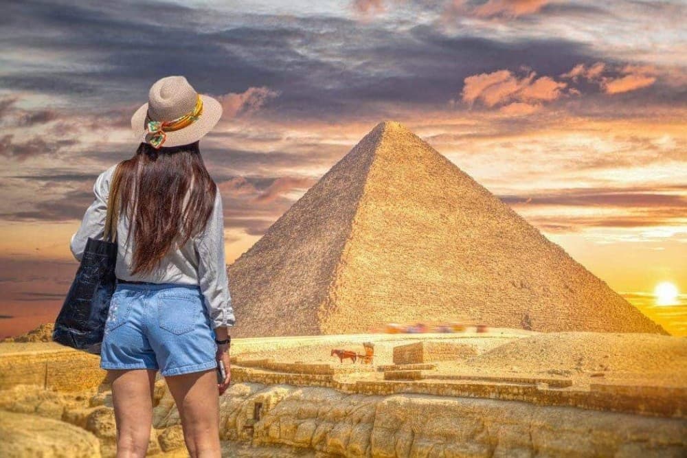 Hurghada to Cairo: Full-Day Tour One Way Bus & Flight Return | ®ExcursionMania