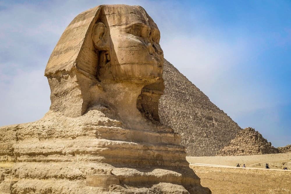 Hurghada to Cairo: Full-Day Tour One Way Bus & Flight Return | ®ExcursionMania