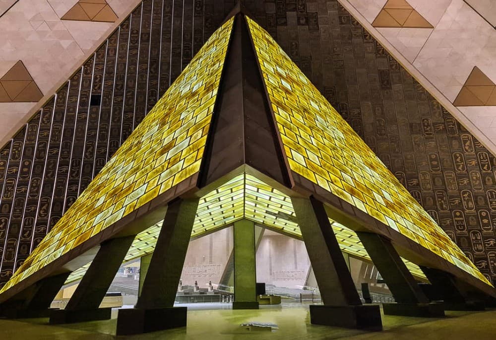Sharm ElSheikh: Day Trip Pyramids  Grand Museum WLunch | ®ExcursionMania