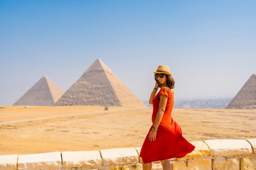 Cairo: Giza Pyramids sphinx and National Museum with Lunch | ®ExcursionMania