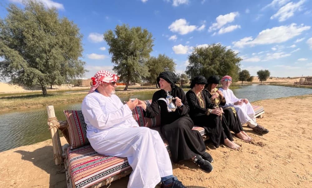 Dubai: Al Marmoom Oasis Safari, Animal Spotting & Breakfast | ®ExcursionMania