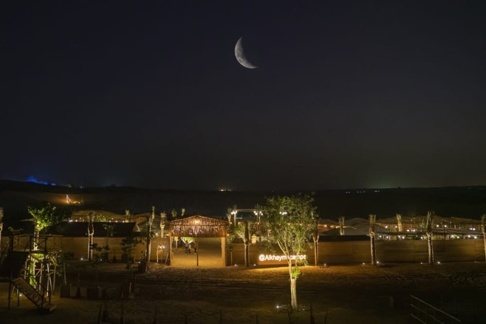 Dubai: Desert Safari with Camp, Dinner, & Optional Overnight | ®ExcursionMania