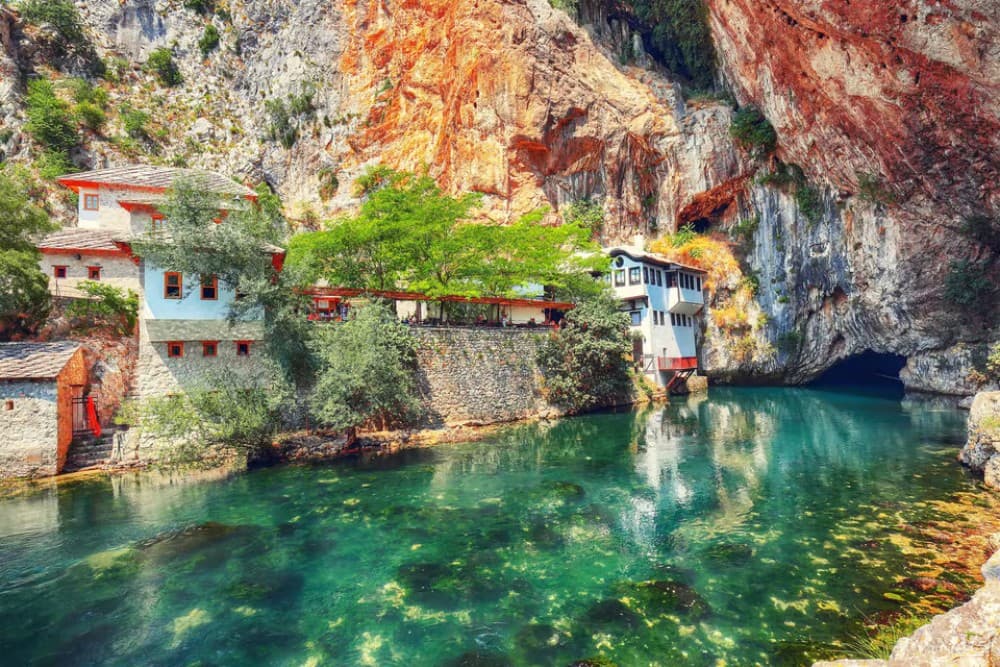 Sarajevo to Mostar: Old Bridge, Počitelj & Kravice Falls | ®ExcursionMania