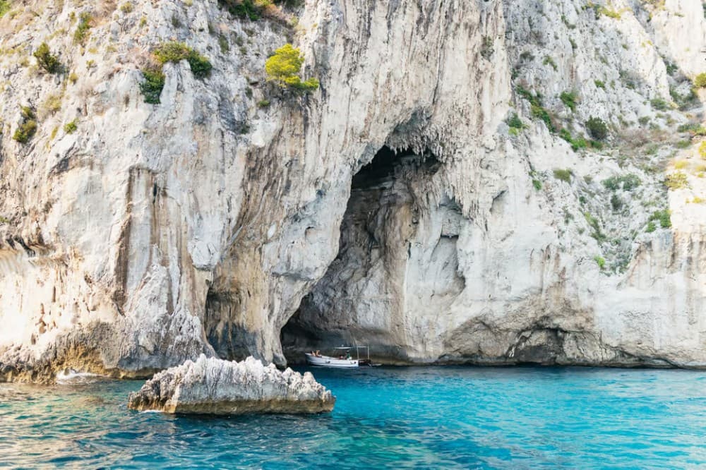 Blue Grotto (Grotta Azzurra)
