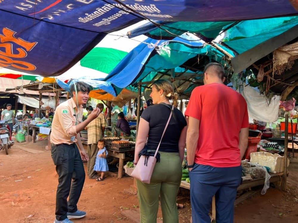 Siem Reap: Kampong Phluk and Tonle Sap Sunset Boat Cruise | ®ExcursionMania