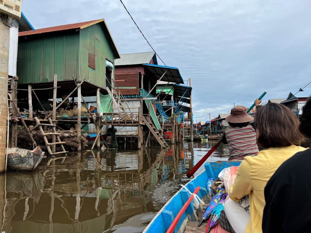 Siem Reap: Kampong Phluk and Tonle Sap Sunset Boat Cruise | ®ExcursionMania