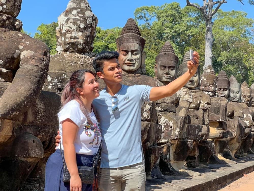 2-Day Angkor Small-Group Tour & Banteay Srei from Siem Reap | ®ExcursionMania