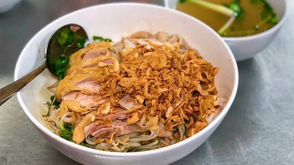 Hanoi: Michelin Guide Street Food Walking Tour | ®ExcursionMania