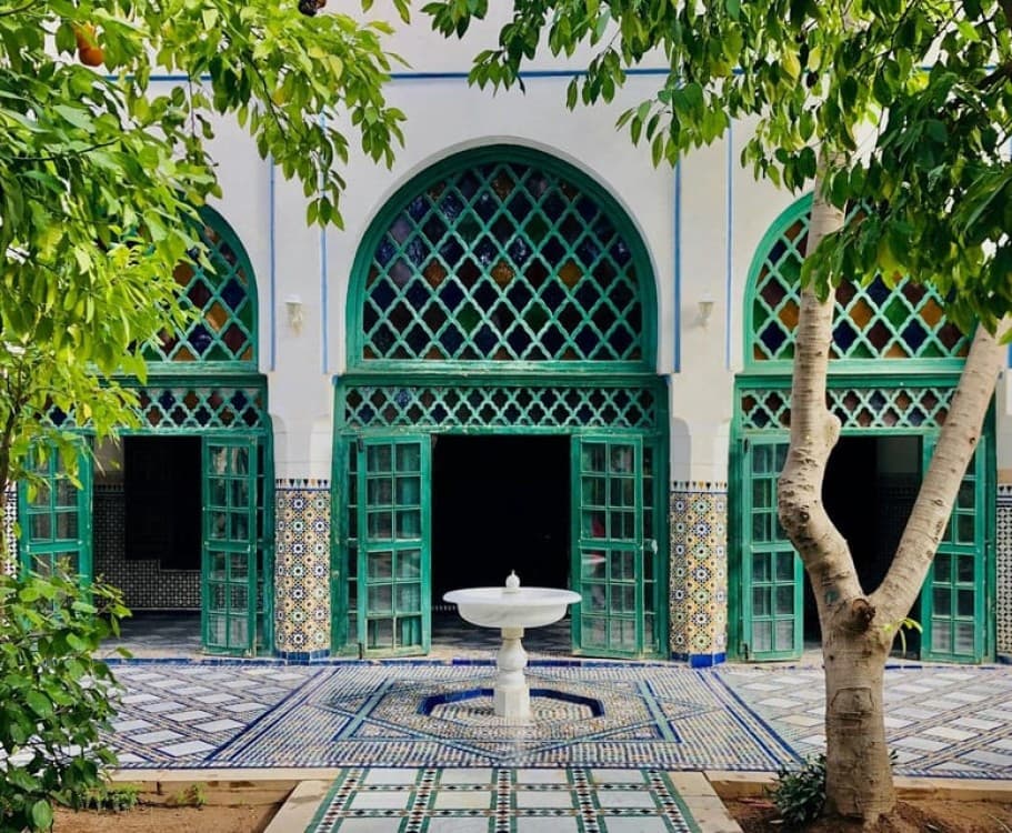 Marrakech: Bahia Palace, Saadian Tombs, & Koutoubia Mosque | ®ExcursionMania