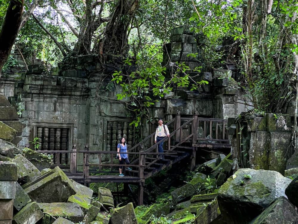 From Siem Reap: Beng Mealea & Tonle Sap Sunset Boat Cruise | ®ExcursionMania