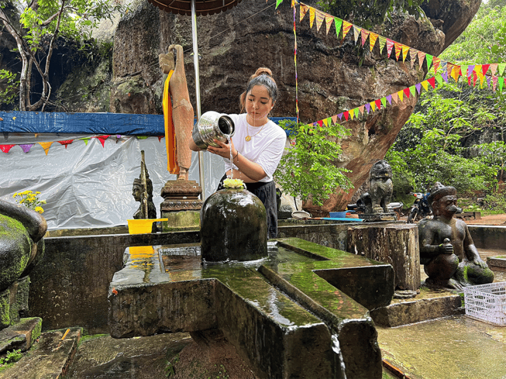 From Siem Reap: Private Phnom Kulen And Kampong Phluk Tour | ®ExcursionMania