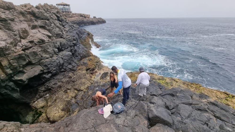 Sal: All inclusive Salt Lake, Natural pools and Shark Bay | ®ExcursionMania