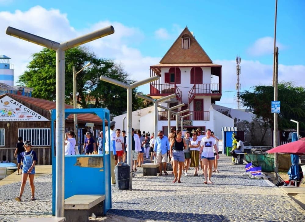 Sal island: Santa Maria City Tour, Street Art and Tapas | ®ExcursionMania