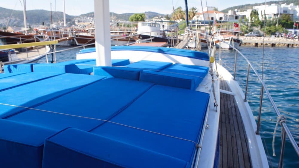 3-Hour Private Sunset Boat Tour With Dinner in Bodrum | ®ExcursionMania