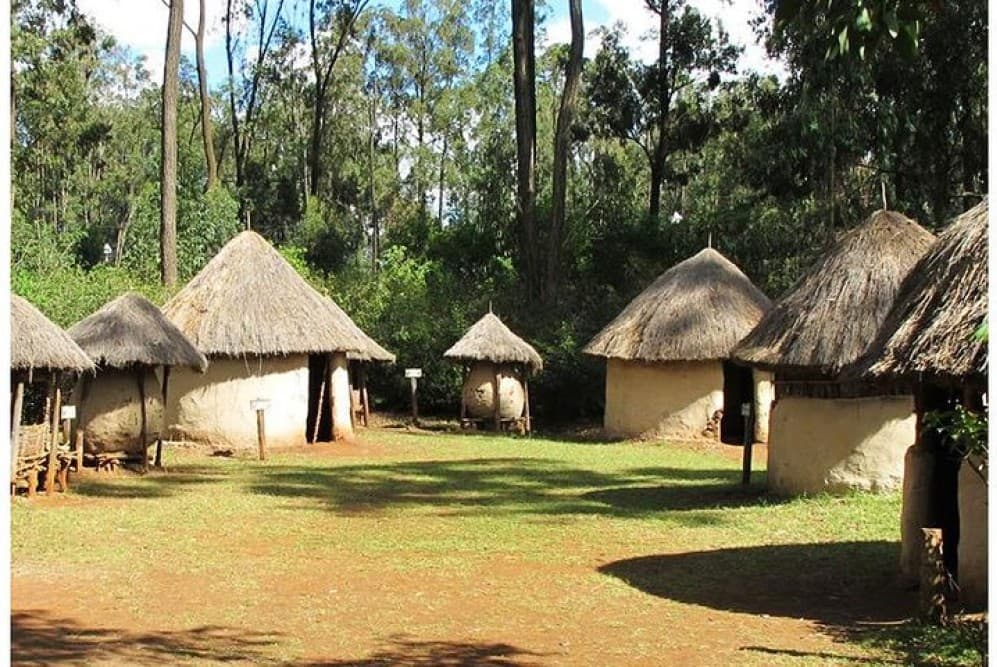 Nairobi Cultural Day and Souvenir Gift Shops Visit From Nairobi | ®ExcursionMania