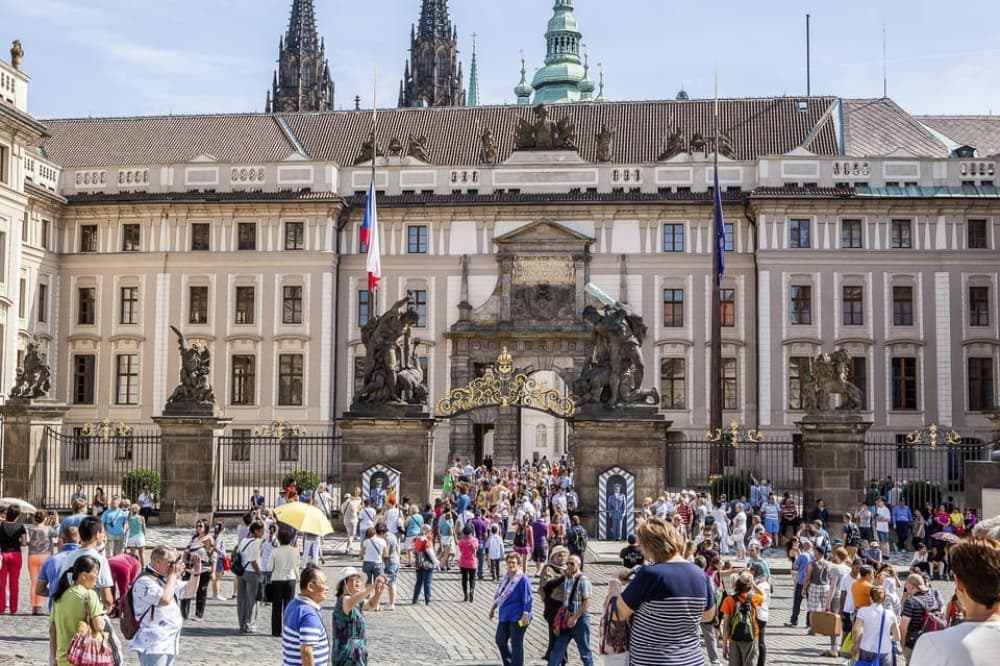 Prague: Skip-the-line Castle Ticket and Optional Audio Guide | ®ExcursionMania