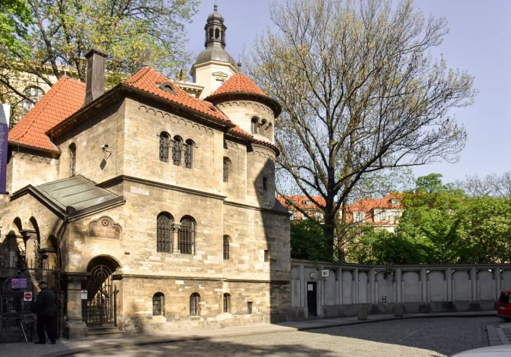 Prague: Old Town and Jewish Quarter Guided Walking Tour | ®ExcursionMania