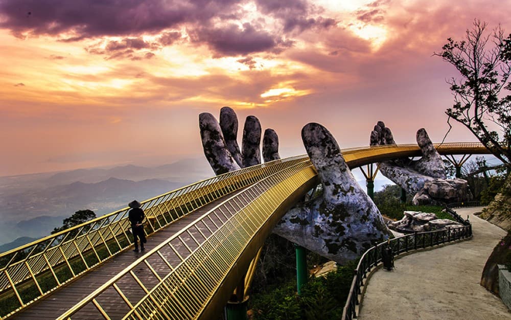 Hoi An/ Da Nang - Ba Na Hills - Golden Bridge Deluxe Small Group | ®ExcursionMania