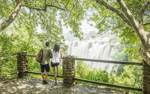 Guided Tour of the Victoria Falls - Scenic Photographic Tour | ®ExcursionMania