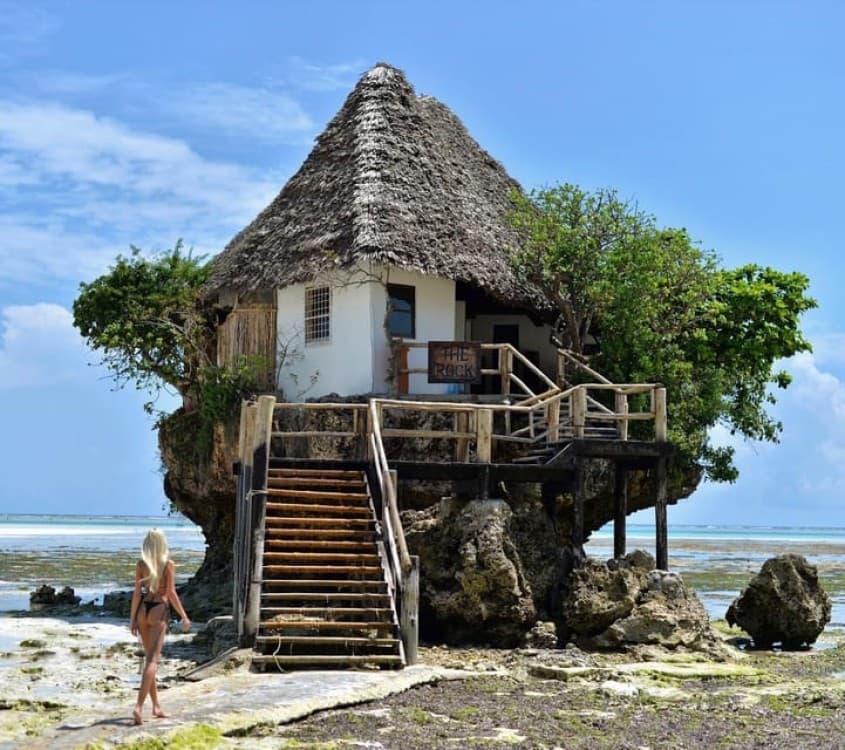 Zanzibar Jozaniforest, Kuza cave, Blue lagoon, Rock Restaurant | ®ExcursionMania