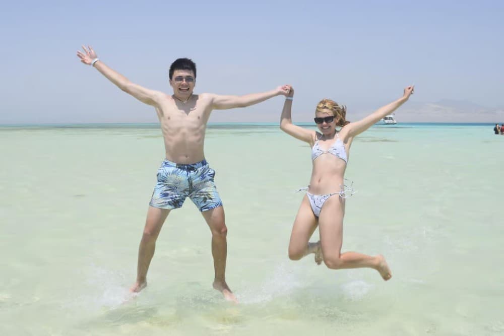 Hurghada: Platinum Orange Bay Snorkeling Cruise with Lunch | ®ExcursionMania
