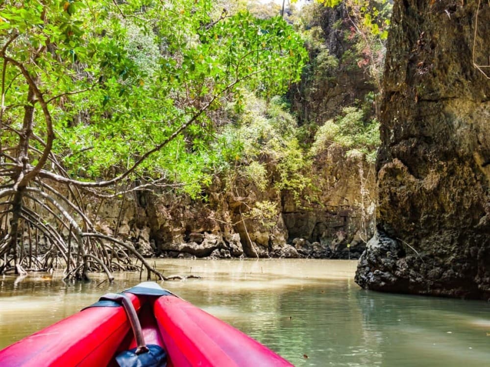 Phuket: James Bond Island Speedboat Tour with Canoeing | ®ExcursionMania