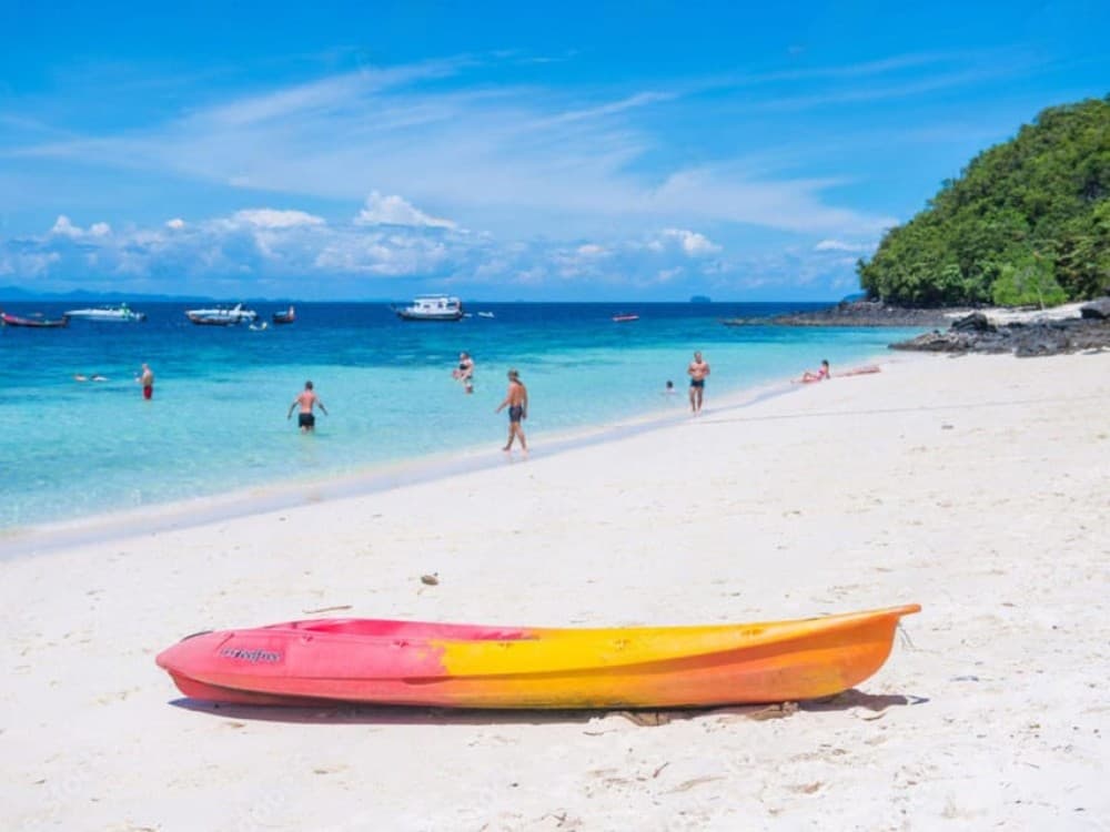 Phuket: Racha Island and Coral Islands  Scuba Beach Dive | ®ExcursionMania